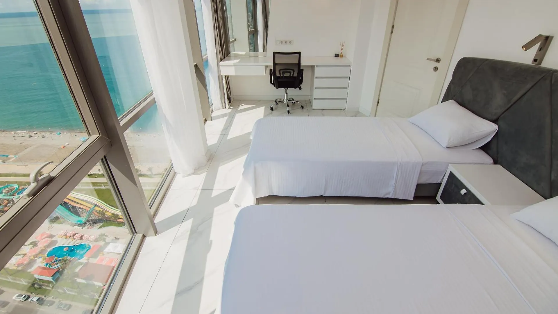 Апартаменты Penthouse-Panorama Батуми 0*,