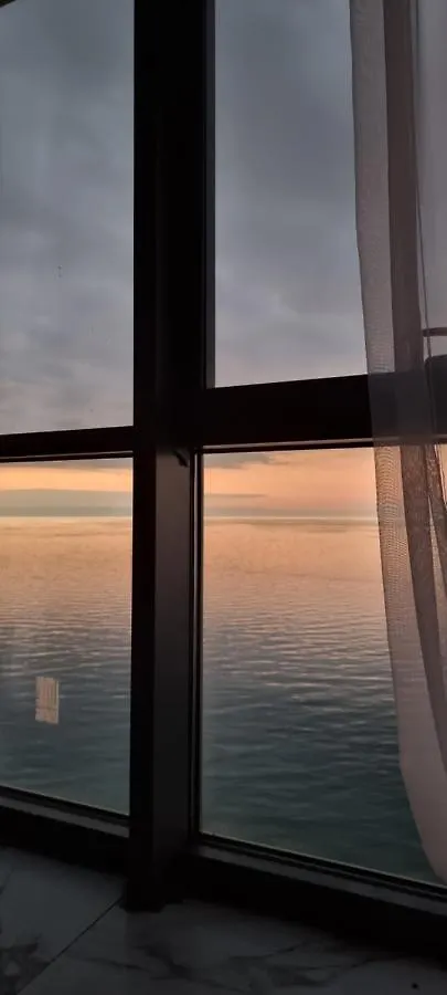 Apartament Penthouse-Panorama Batumi Gruzja